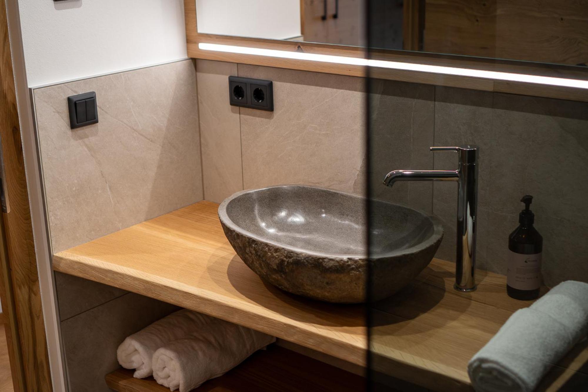 Lanzenschuster Hotell San Genesio Atesino Eksteriør bilde